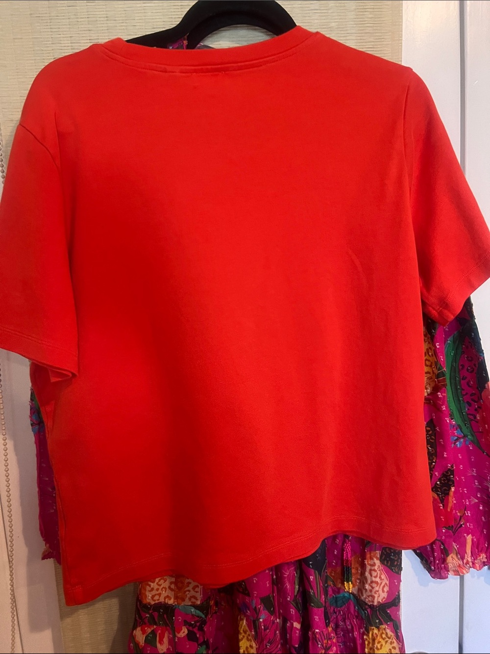 Babaton InterLock Cotton Function T-Shirt in poppy red - Picture 4 of 6